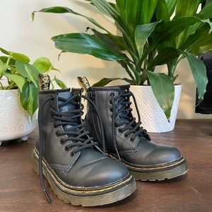 EUC Sz. Toddler 12 Navy Doc Marten Boots